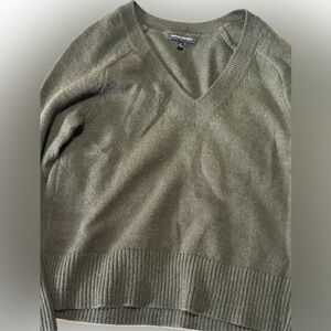 Banana republic olive green sweater S